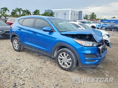 Czwarte zdjęcie samochodu z boku: 2021 HYUNDAI TUCSON VALUE VIN:KM8J33A49MU293633 - miniatura