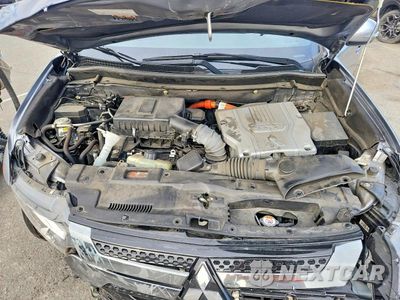 Zdjęcie 12 z 14 samochodu: 2020 MITSUBISHI OUTLANDER SEL VIN:JA4J24A58LZ009880 - miniatura