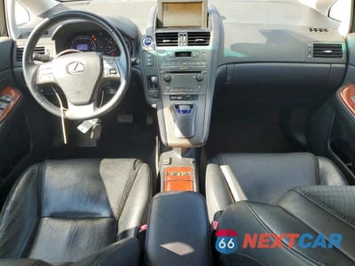 Zdjęcie 8 z 12 samochodu: 2010 LEXUS HS 250H VIN:JTHBB1BA5A2009859 - miniatura