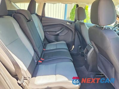 Zdjęcie 11 z 13 samochodu: 2016 FORD ESCAPE SE VIN:1FMCU9G93GUA07128 - miniatura