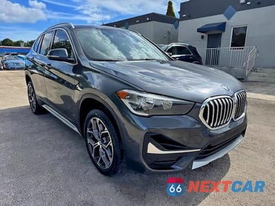 Czwarte zdjęcie samochodu z boku: 2020 BMW X1 SDRIVE28I VIN:WBXJG7C0XL5P55560 - miniatura