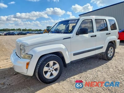 2010 JEEP LIBERTY SPORT 1J4PP2GK6AW106376 - główne zdjęcie licytacji z USA - miniatura