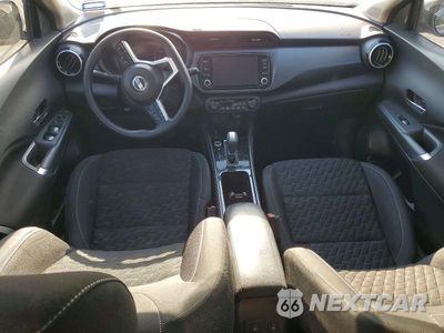 Zdjęcie 8 z 13 samochodu: 2021 NISSAN KICKS SV VIN:3N1CP5CV7ML488579 - miniatura
