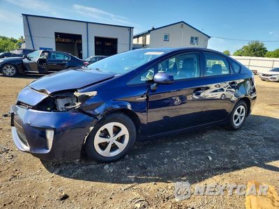 2015 TOYOTA PRIUS FOUR JTDKN3DU3F0473084 - główne zdjęcie licytacji z USA - miniatura