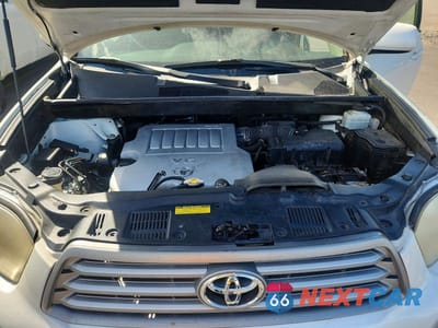 Zdjęcie 11 z 12 samochodu: 2010 TOYOTA HIGHLANDER SE VIN:5TDKK3EH6AS022182 - miniatura