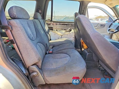Zdjęcie 11 z 13 samochodu: 2000 DODGE DURANGO VIN:1B4HS28N7YF149018 - miniatura