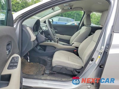 Zdjęcie 7 z 13 samochodu: 2019 HONDA HR-V LX VIN:3CZRU6H32KG723158 - miniatura
