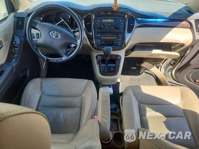 Zdjęcie 8 z 13 samochodu: 2001 TOYOTA HIGHLANDER BASE VIN:JTEHF21A510013327 - miniatura