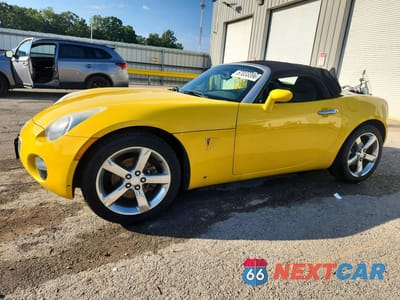 2007 PONTIAC SOLSTICE 1G2MB35B57Y122909 - główne zdjęcie licytacji z USA - miniatura