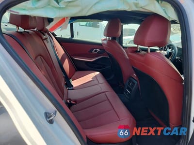 Zdjęcie 10 z 12 samochodu: 2026 BMW 330I VIN:3MW69CW06T8F89409 - miniatura