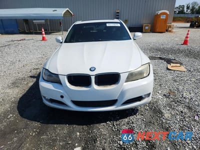 Piąte zdjęcie samochodu w środku: 2009 BMW 328 I VIN:WBAPH77539NM45783 - miniatura