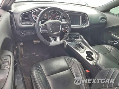 Zdjęcie 8 z 12 samochodu: 2016 DODGE CHALLENGER SRT 392 VIN:2C3CDZDJ0GH125552 - miniatura