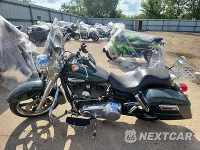Trzecie zdjęcie samochodu z tyłu: 2016 HARLEY-DAVIDSON FLD SWITCHBACK VIN:1HD1GZM10GC324709 - miniatura