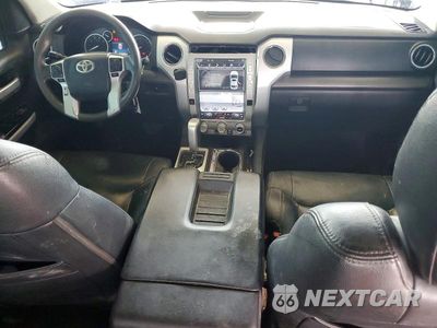 Zdjęcie 8 z 12 samochodu: 2014 TOYOTA TUNDRA CREWMAX SR5 VIN:5TFEM5F19EX082347 - miniatura