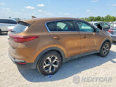 Trzecie zdjęcie samochodu z tyłu: 2021 KIA SPORTAGE LX VIN:KNDPM3AC7M7924686 - miniatura