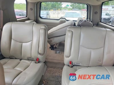 Zdjęcie 10 z 13 samochodu: 2005 CHEVROLET TAHOE K1500 VIN:1GNEK13T25R219872 - miniatura