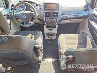 Zdjęcie 8 z 12 samochodu: 2018 DODGE GRAND CARAVAN SE VIN:2C4RDGBG7JR181930 - miniatura
