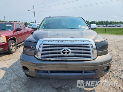 Piąte zdjęcie samochodu w środku: 2011 TOYOTA TUNDRA DOUBLE CAB LIMITED VIN:5TFBY5F1XBX164204 - miniatura
