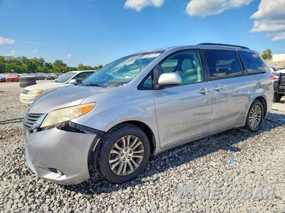 2012 TOYOTA SIENNA XLE 8-PASSENGER 5TDYK3DC7CS226721 - główne zdjęcie licytacji z USA - miniatura