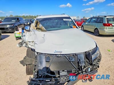Piąte zdjęcie samochodu w środku: 2015 JEEP GRAND CHEROKEE OVERLAND VIN:1C4RJECG4FC836458 - miniatura