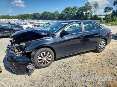 2017 TOYOTA CAMRY LE 4T1BF1FK3HU721581 - główne zdjęcie licytacji z USA - miniatura
