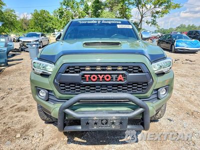 Piąte zdjęcie samochodu w środku: 2021 TOYOTA TACOMA TRD SPORT VIN:3TYDZ5BN9MT003354 - miniatura