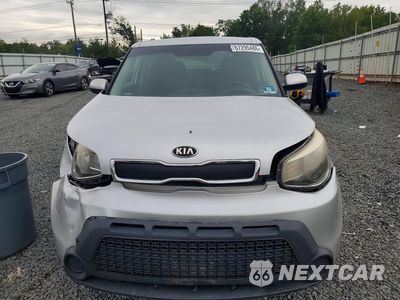 Piąte zdjęcie samochodu w środku: 2014 KIA SOUL BASE VIN:KNDJN2A28E7742369 - miniatura