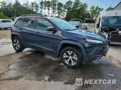 Czwarte zdjęcie samochodu z boku: 2016 JEEP CHEROKEE TRAILHAWK VIN:1C4PJMBB6GW188497 - miniatura