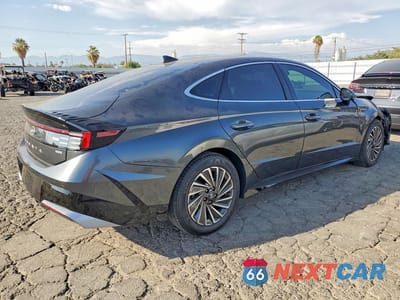 Trzecie zdjęcie samochodu z tyłu: 2026 HYUNDAI SONATA HYBRID LIMITED VIN:KMHL54JJ4TA158641 - miniatura