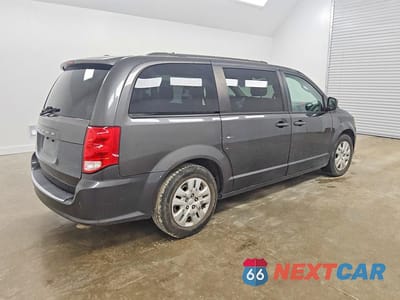 Trzecie zdjęcie samochodu z tyłu: 2019 DODGE GRAND CARAVAN SE VIN:2C4RDGBG2KR586353 - miniatura