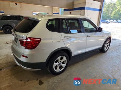 Trzecie zdjęcie samochodu z tyłu: 2011 BMW X3 XDRIVE28I VIN:5UXWX5C58BL710807 - miniatura