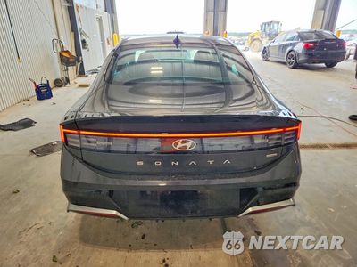 Zdjęcie 6 z 12 samochodu: 2025 HYUNDAI SONATA SEL VIN:KMHL64JA0SA434132 - miniatura