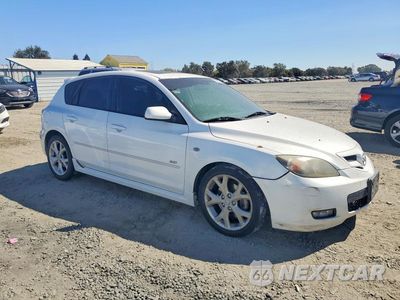 Czwarte zdjęcie samochodu z boku: 2008 MAZDA 3 HATCHBACK VIN:JM1BK344081165067 - miniatura