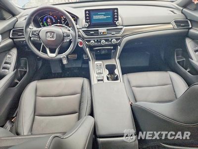 Zdjęcie 8 z 12 samochodu: 2022 HONDA ACCORD HYBRID SPORT VIN:1HGCV3F28NA021805 - miniatura