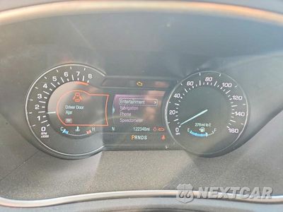 Zdjęcie 9 z 12 samochodu: 2017 LINCOLN MKX RESERVE VIN:2LMPJ8LR4HBL16516 - miniatura