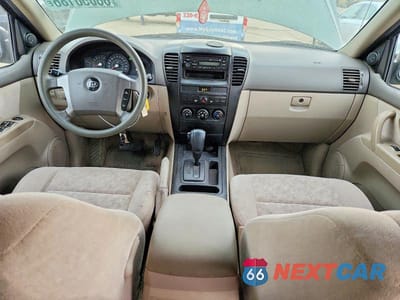 Zdjęcie 8 z 12 samochodu: 2004 KIA SORENTO LX VIN:KNDJC733445183762 - miniatura