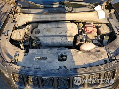 Zdjęcie 12 z 13 samochodu: 2019 JEEP COMPASS LATITUDE VIN:3C4NJDBB6KT621337 - miniatura