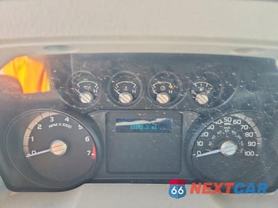 Zdjęcie 9 z 12 samochodu: 2015 FORD F-350 SUPER DUTY VIN:1FTBF3A68FEC26469 - miniatura