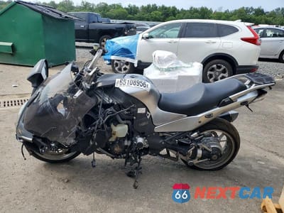 Trzecie zdjęcie samochodu z tyłu: 2011 KAWASAKI ZG1400 C VIN:JKBZGNC16BA007977 - miniatura