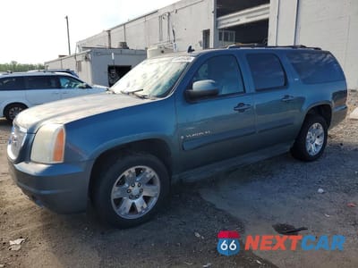 2008 GMC YUKON XL K1500 1GKFK163X8R170518 - główne zdjęcie licytacji z USA - miniatura