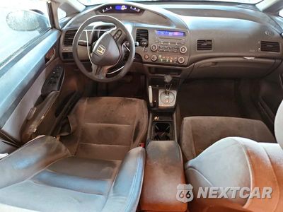 Zdjęcie 8 z 12 samochodu: 2008 HONDA CIVIC LX VIN:1HGFA16548L017895 - miniatura