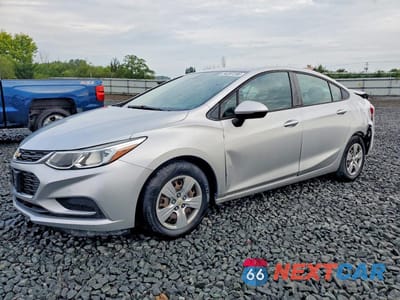 2018 CHEVROLET CRUZE LS 1G1BC5SM6J7221469 - główne zdjęcie licytacji z USA - miniatura