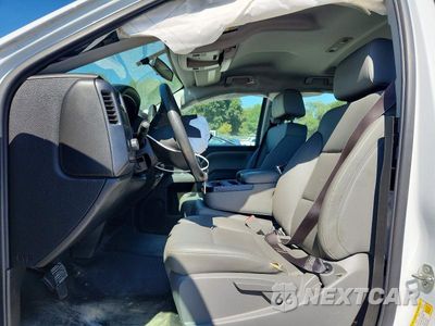 Zdjęcie 7 z 13 samochodu: 2017 CHEVROLET SILVERADO C1500 VIN:1GCRCNEH8HZ329448 - miniatura