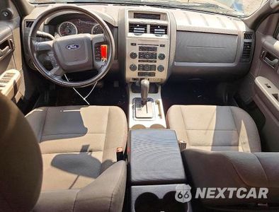 Zdjęcie 8 z 13 samochodu: 2012 FORD ESCAPE XLT VIN:1FMCU0DG3CKB56952 - miniatura