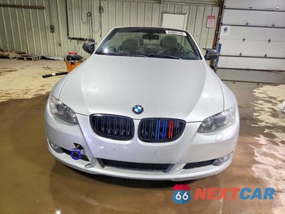 Piąte zdjęcie samochodu w środku: 2010 BMW 328 I VIN:WBAWL1C58AP492412 - miniatura