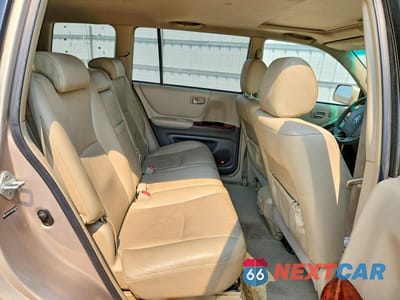 Zdjęcie 11 z 13 samochodu: 2004 TOYOTA HIGHLANDER LIMITED VIN:JTEEP21A440032245 - miniatura