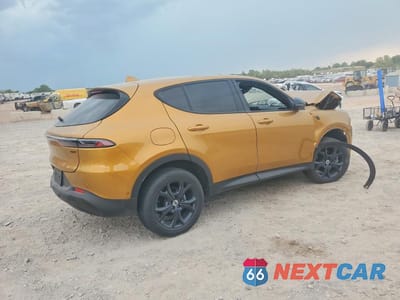 Trzecie zdjęcie samochodu z tyłu: 2023 DODGE HORNET GT PLUS VIN:ZACNDFBN9P3A06686 - miniatura