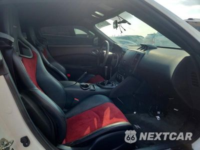 Zdjęcie 10 z 12 samochodu: 2015 NISSAN 370Z NISMO VIN:JN1AZ4EH6FM442768 - miniatura