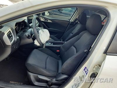 Zdjęcie 7 z 12 samochodu: 2017 MAZDA 3 SPORT VIN:3MZBN1U73HM156417 - miniatura
