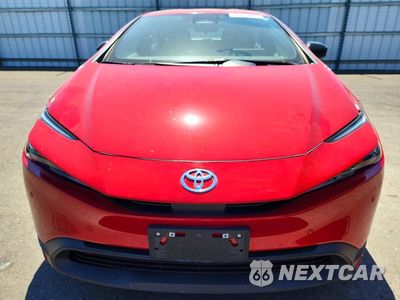 Piąte zdjęcie samochodu w środku: 2023 TOYOTA PRIUS LE VIN:JTDACAAU8P3010318 - miniatura